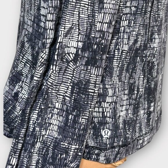 Lululemon Its Rulu Pullover Top 12 Lino Slide Alpine White Black Top Tee LS - Picture 4 of 7